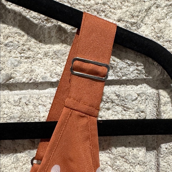 Lane Bryant Fully lined Polka Dot Sleeveless Top - Picture 3 of 5